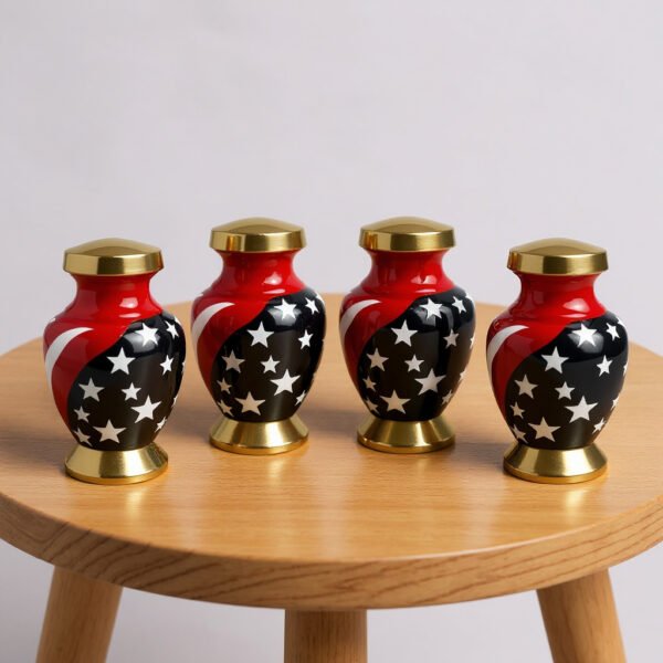 Set of 4 American Flag Keepsake Urns – Patriotic Mini Cremation Urns for Sharing Ashes